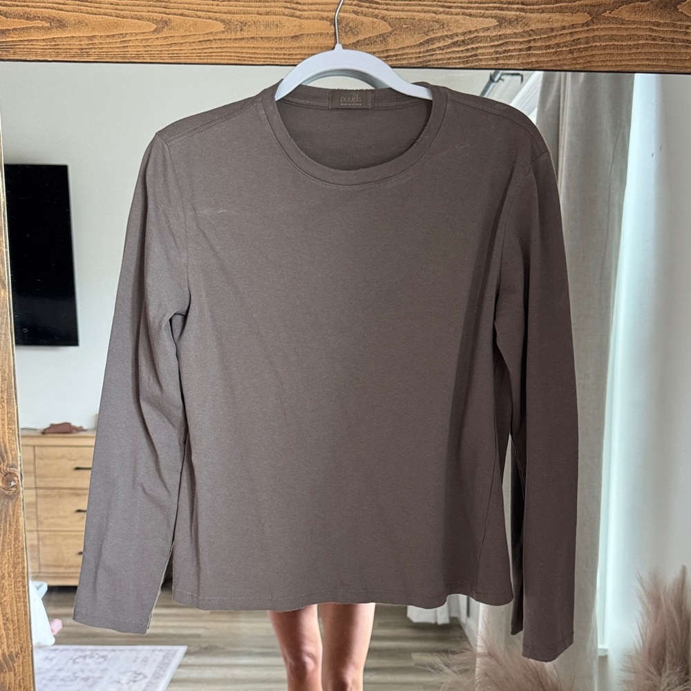 nuuds everyday Long Sleeve Tee
